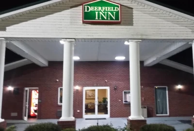 Discover Comfort and Convenience at Deer Field Inn Osceola